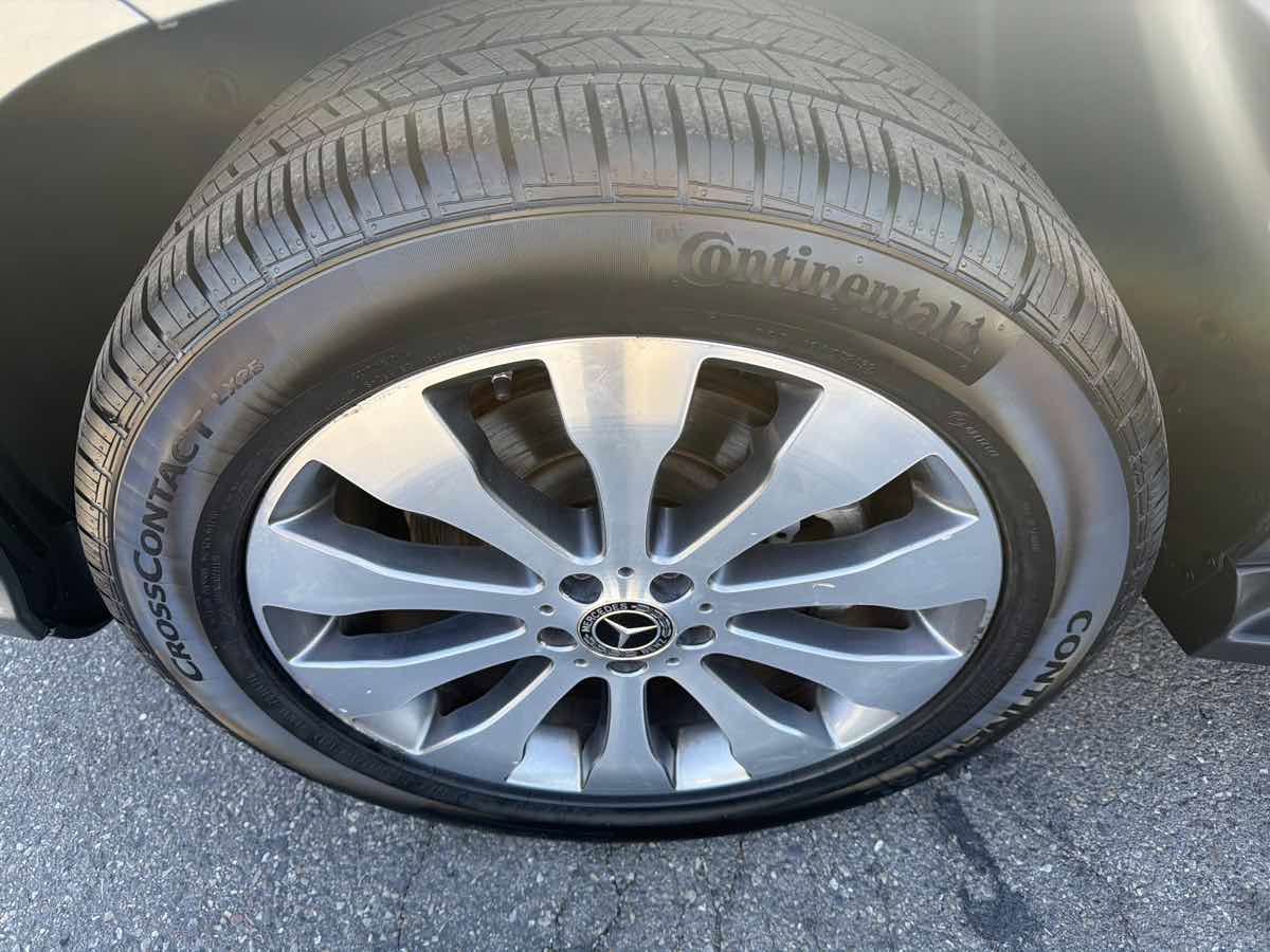 Used 2019 Mercedes-Benz GLS 450 4MATIC image 21