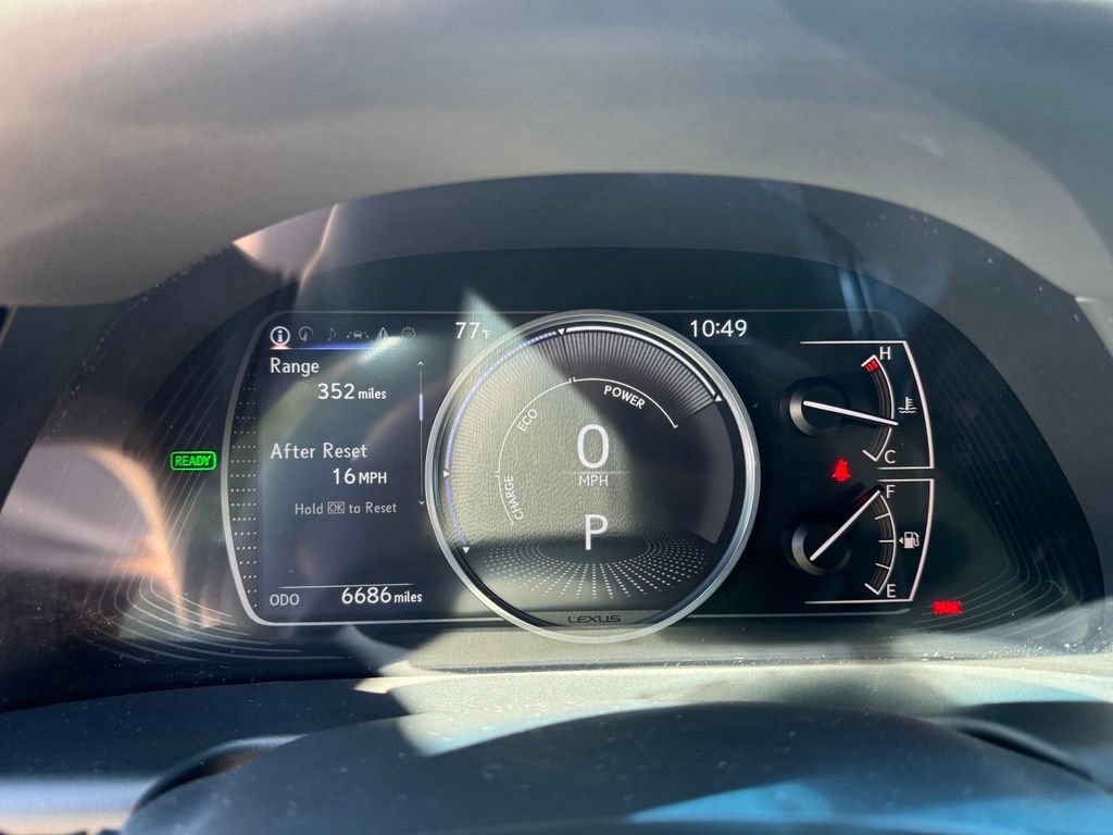 Used 2024 Lexus ES 300h w/ Premium Package FWD image 9