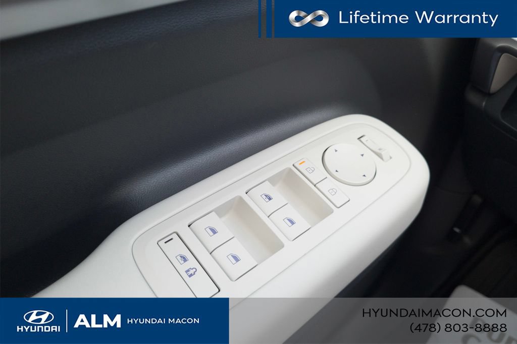 New 2026 Hyundai Santa Fe SE FWD image 31