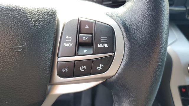 Used 2023 Ford Explorer XLT w/ Equipment Group 202A AWD/4WD image 9