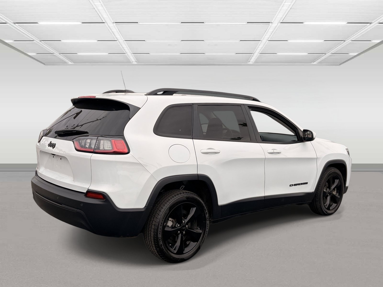 Used 2019 Jeep Cherokee Latitude Plus FWD image 5