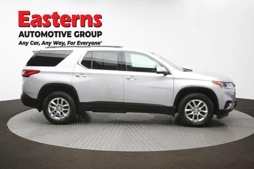 Used 2020 Chevrolet Traverse LT FWD image 47