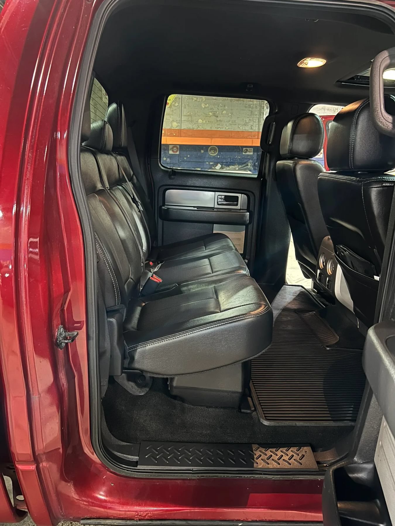 Used 2014 Ford F150 FX4 w/ Equipment Group 402A Luxury AWD/4WD image 18
