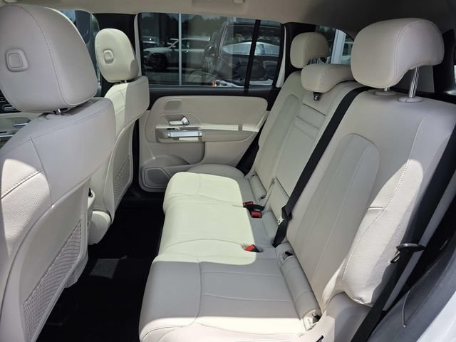 Certified 2025 Mercedes-Benz GLB 250 image 10