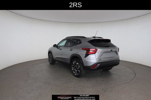 Used 2024 Chevrolet Trax RS w/ Driver Confidence Package FWD image 12