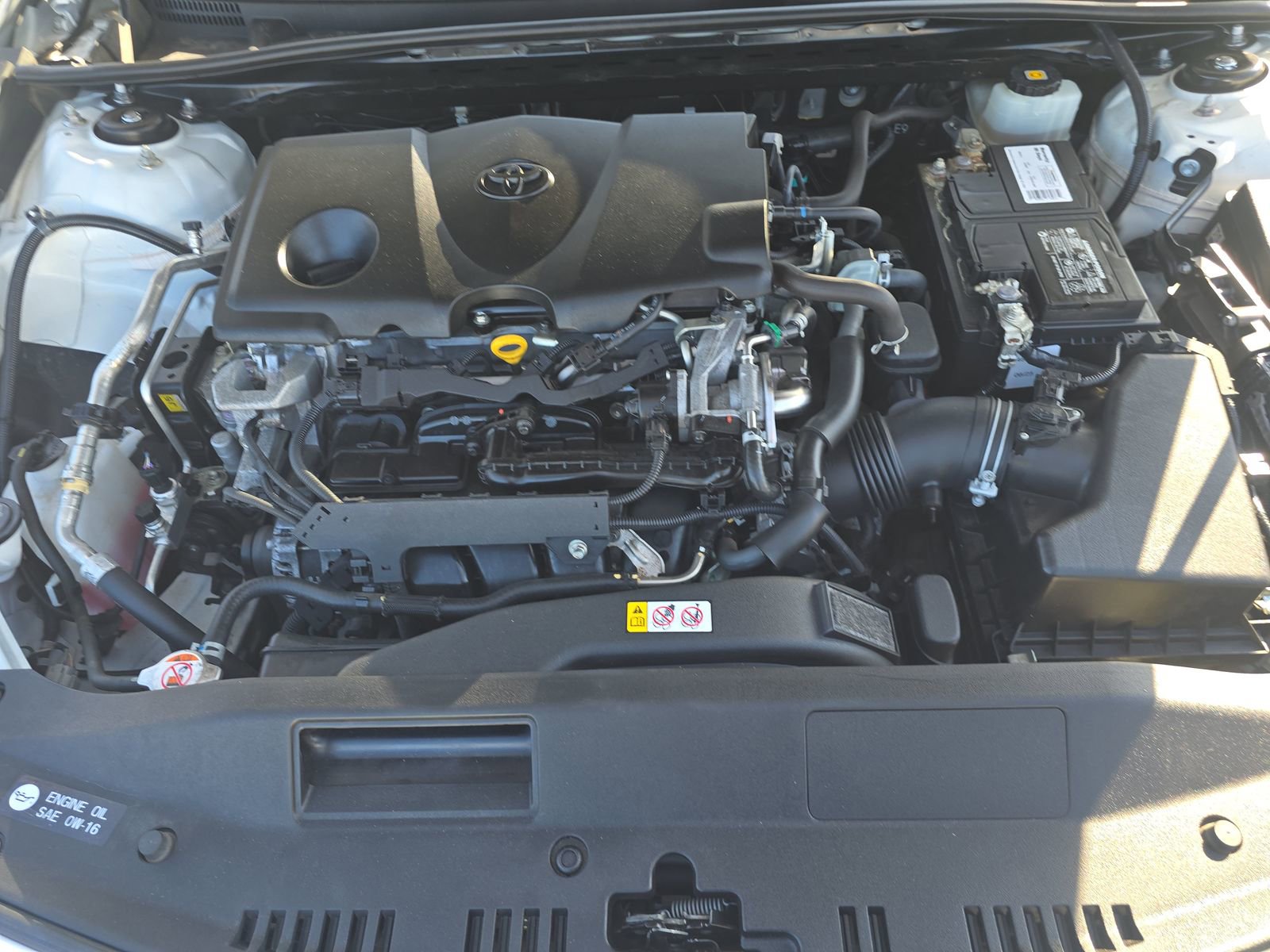 Used 2018 Toyota Camry LE FWD image 18
