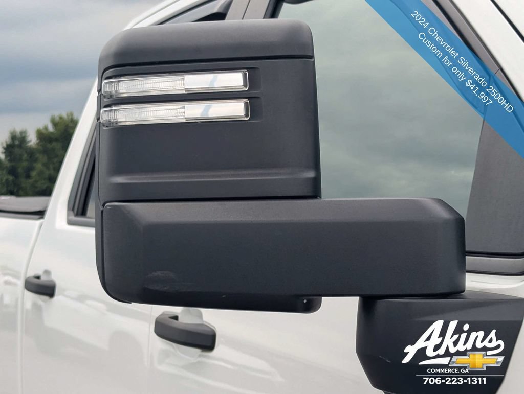 Used 2024 Chevrolet Silverado 2500 Custom w/ Custom Convenience Package AWD/4WD image 12