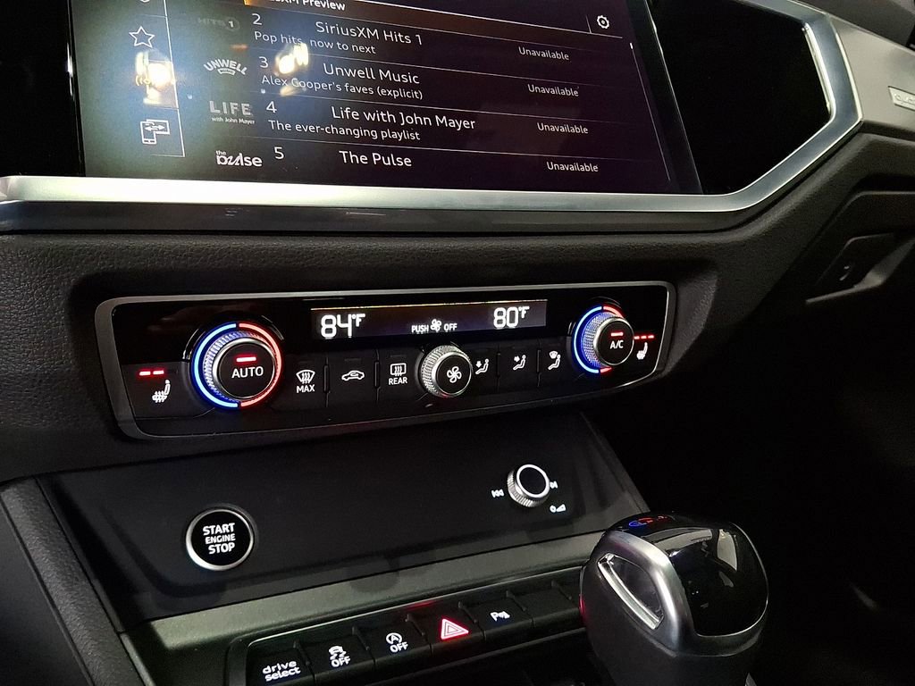 Certified 2025 Audi Q3 2.0T Premium w/ Convenience Package image 17