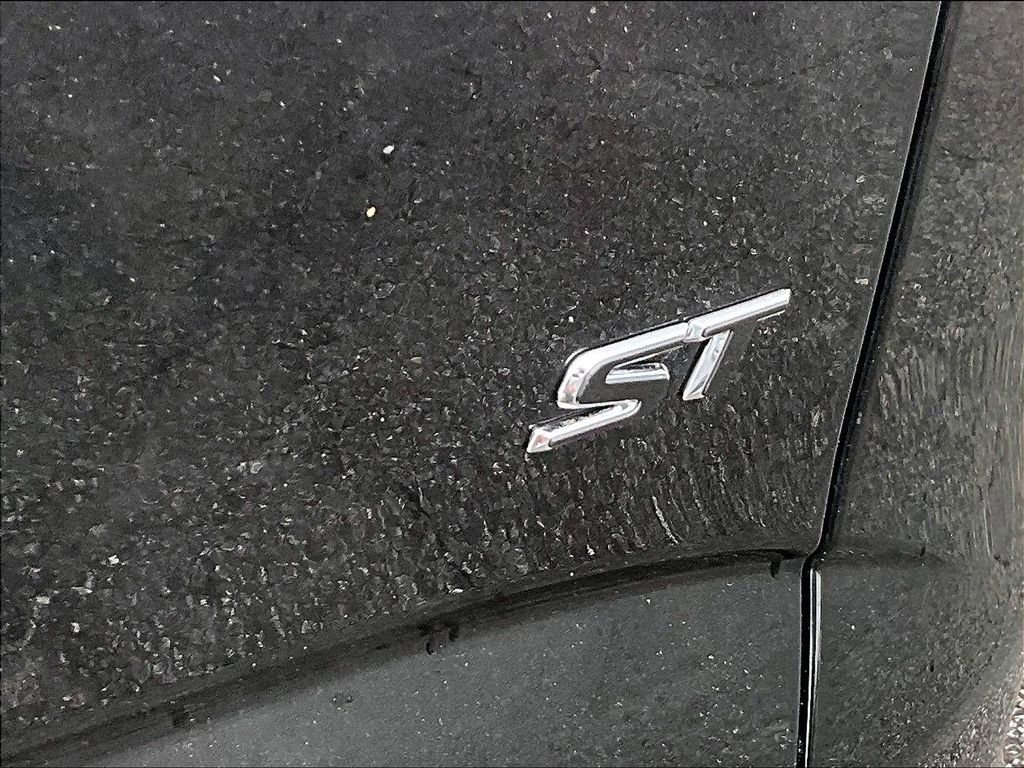 Certified 2022 Buick Enclave Essence w/ Experience Buick Package image 27