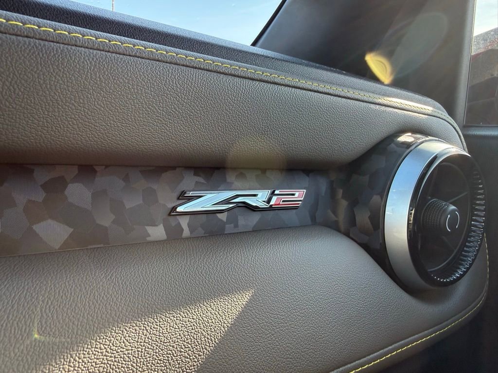 Used 2024 Chevrolet Colorado ZR2 w/ Technology Package image 27