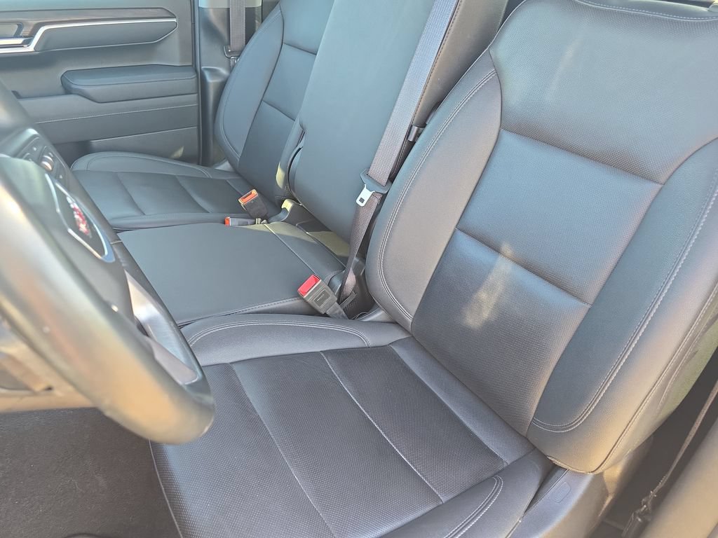 Used 2025 GMC Sierra 1500 SLT RWD image 15