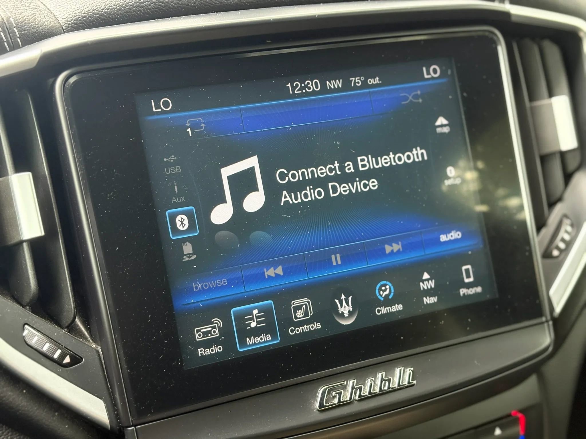 Used 2017 Maserati Ghibli S image 16