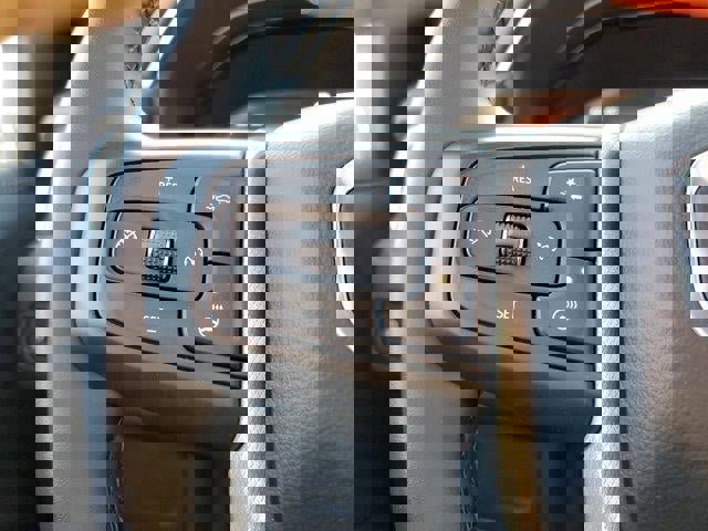 Used 2024 GMC Yukon XL Denali image 21