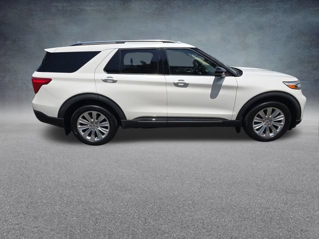Used 2022 Ford Explorer Limited w/ Equipment Group 301A AWD/4WD image 9