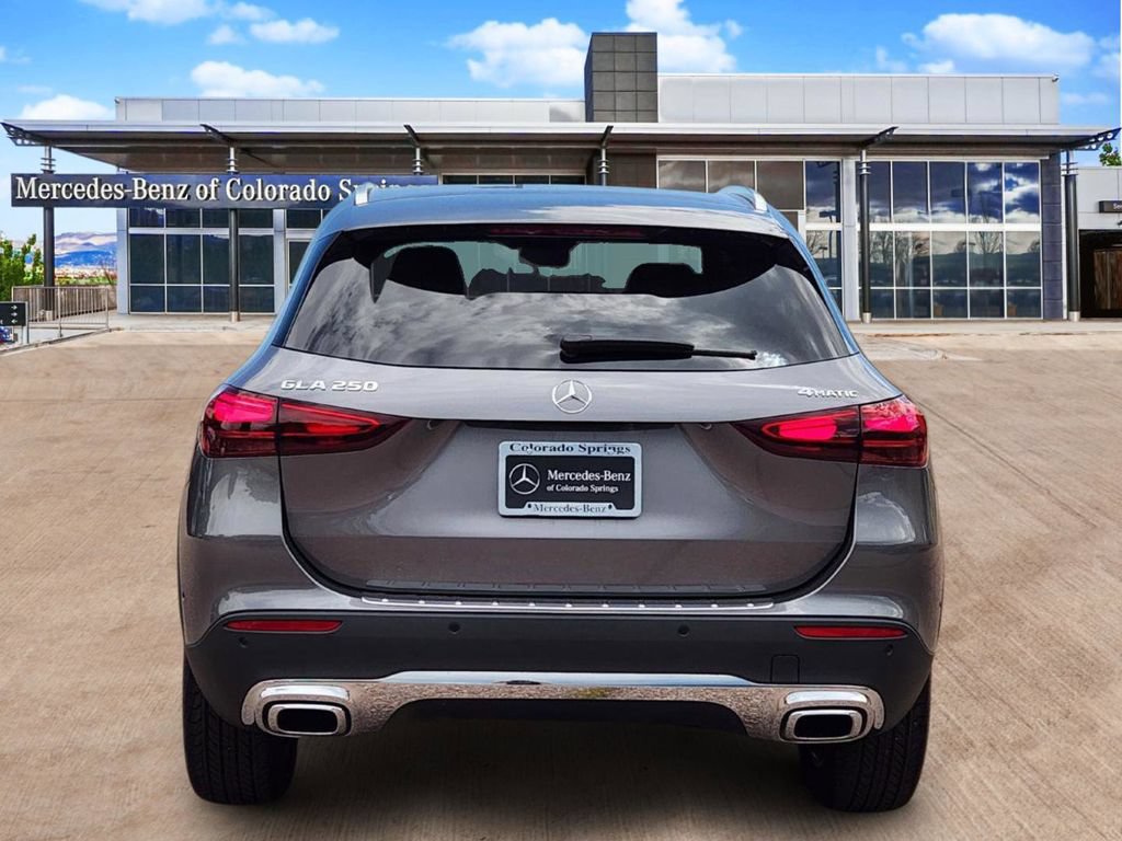 Used 2026 Mercedes-Benz GLA 250 4MATIC image 6