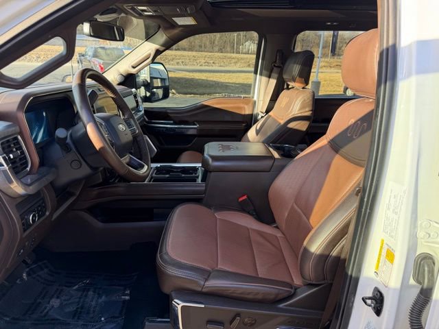 Used 2025 Ford F350 King Ranch w/ Chrome Package image 11