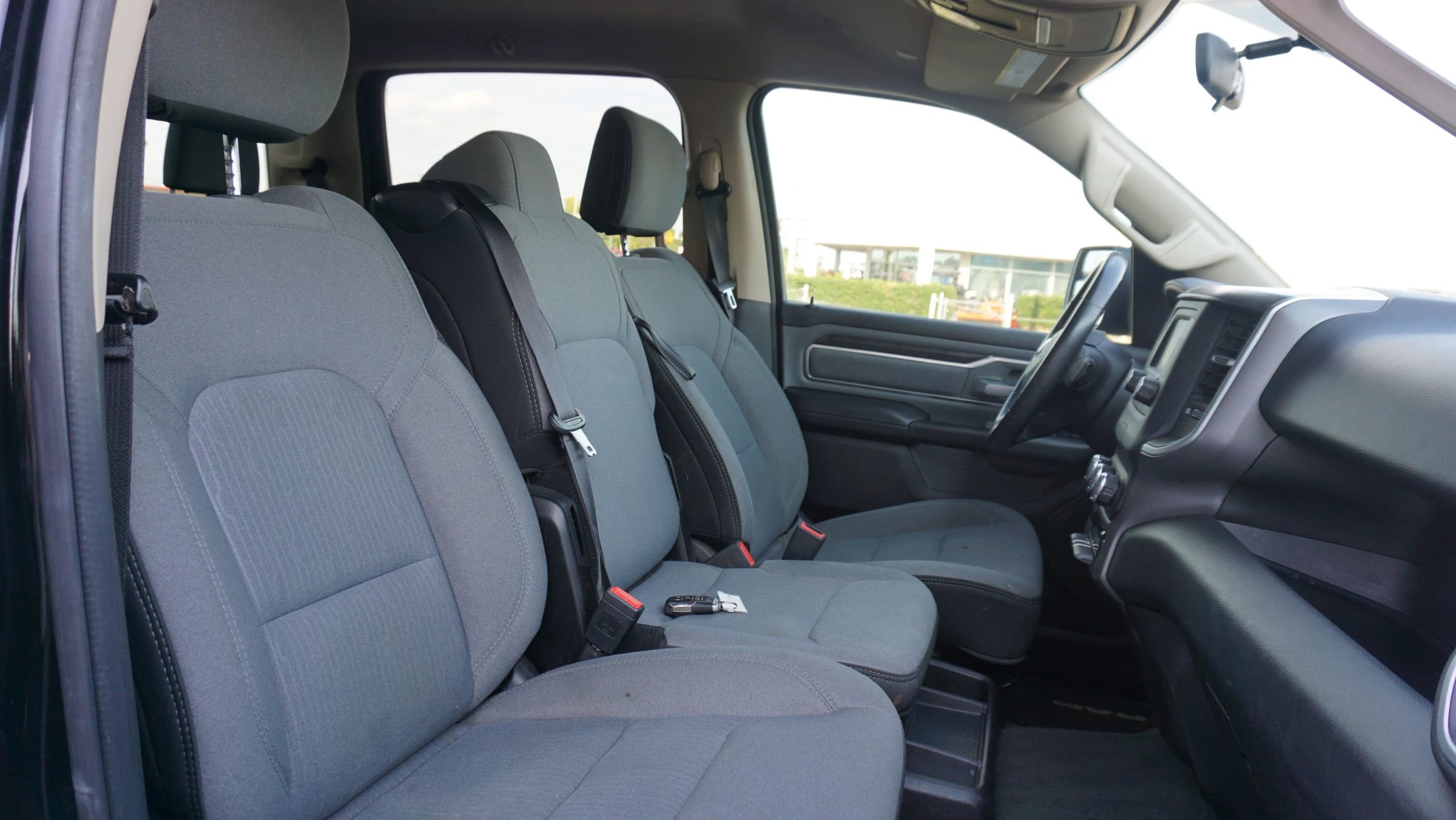 Used 2019 RAM 1500 Big Horn image 29