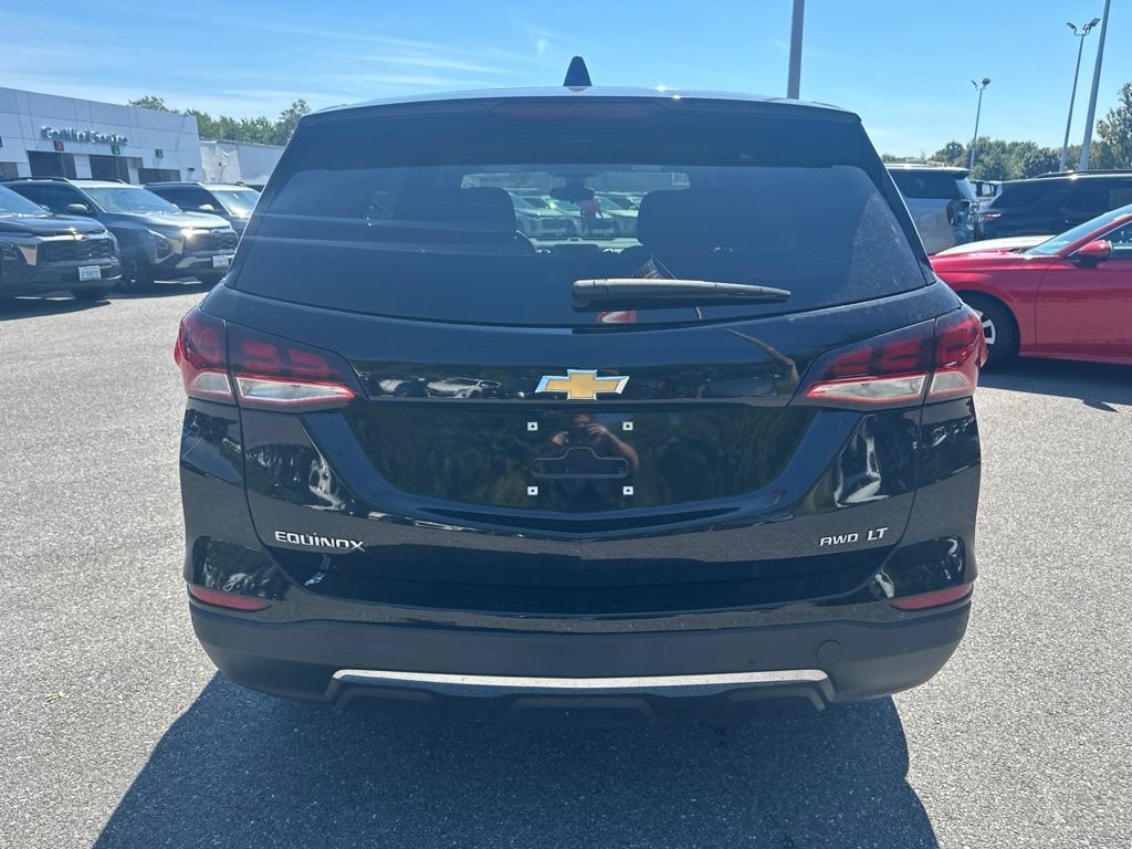 Used 2024 Chevrolet Equinox LT AWD/4WD image 6