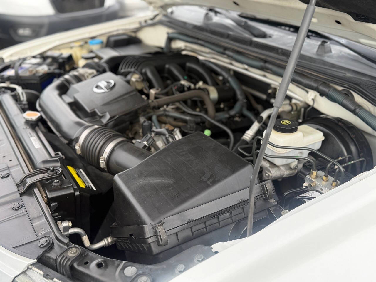 Used 2010 Nissan Xterra S image 70