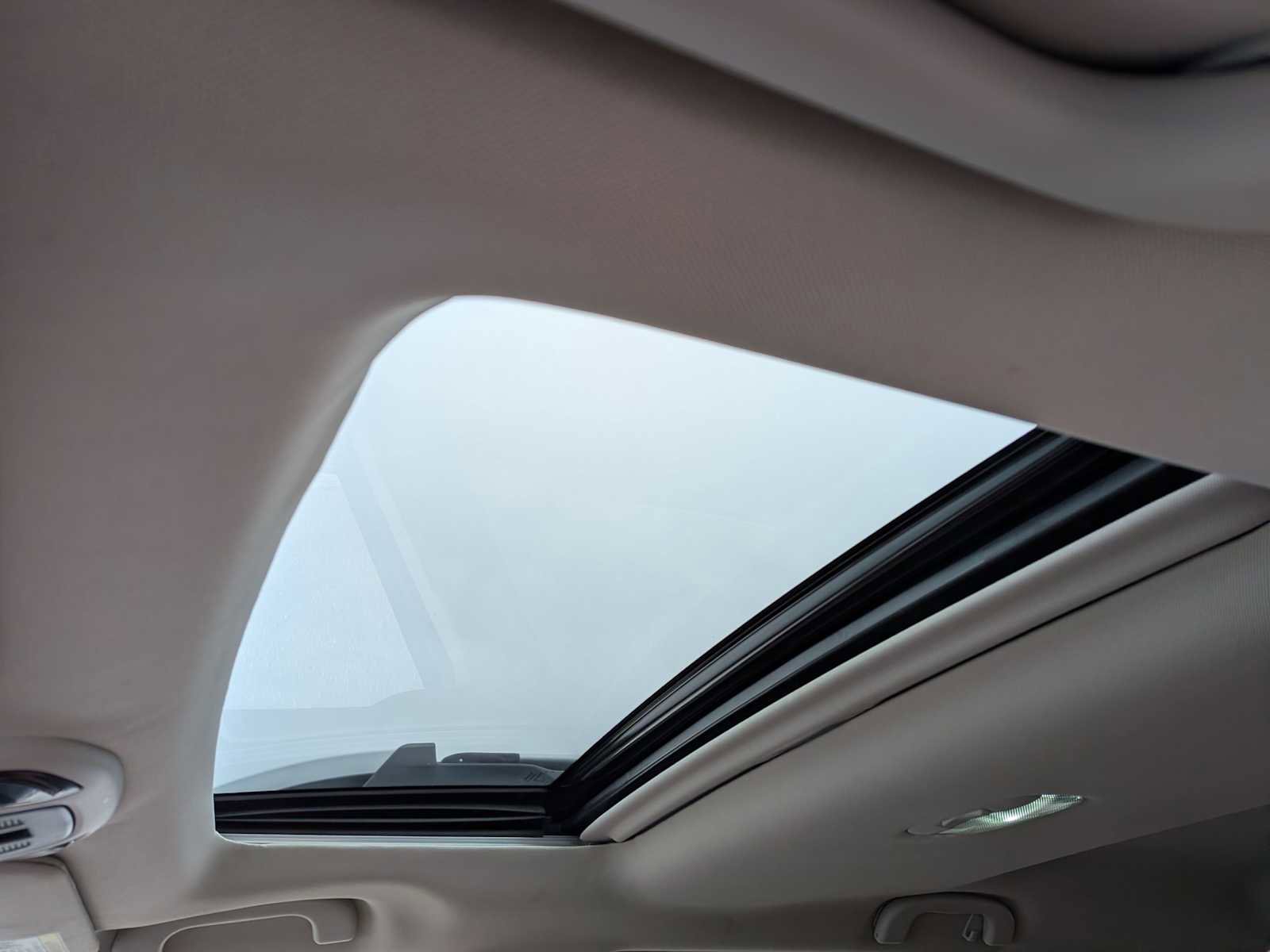 Used 2021 Subaru Outback Touring XT image 17