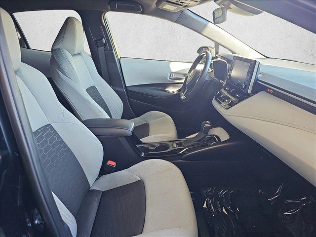 Used 2021 Toyota Corolla SE w/ SE Preferred Package FWD image 25