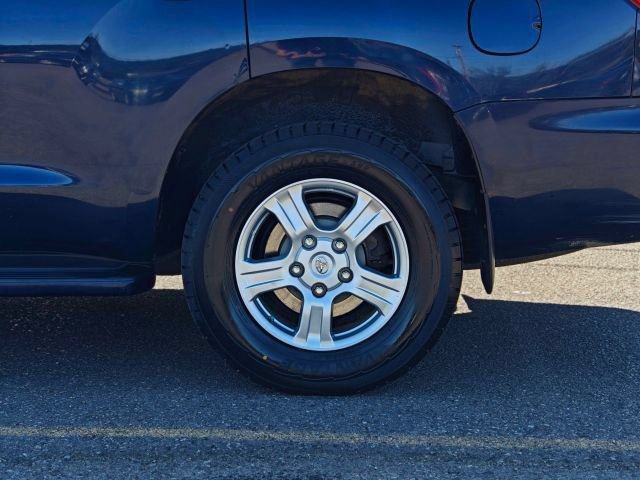 Used 2010 Toyota Sequoia SR5 AWD/4WD image 63
