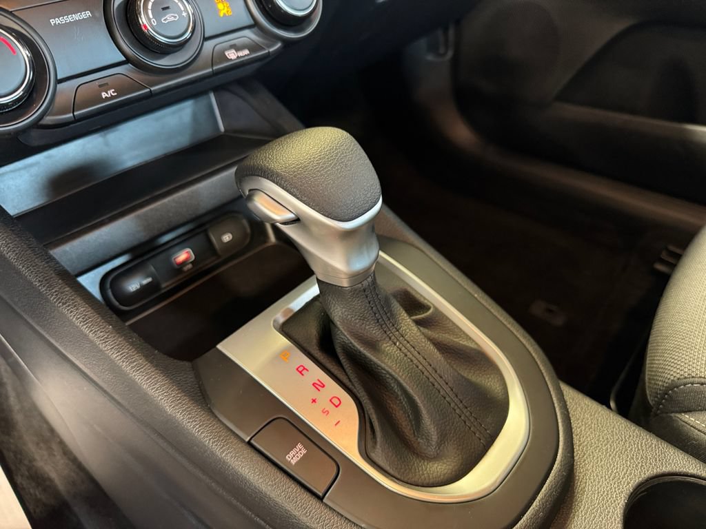 Certified 2024 Kia Forte LXS FWD image 21