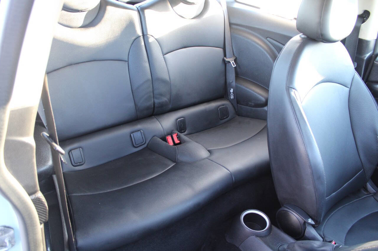 Used 2011 MINI Cooper S image 7