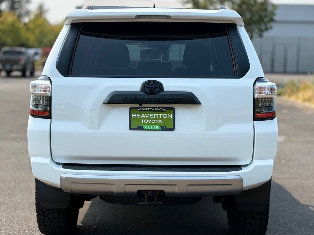 Used 2023 Toyota 4Runner TRD Off-Road Premium w/ Moonroof Package AWD/4WD image 4