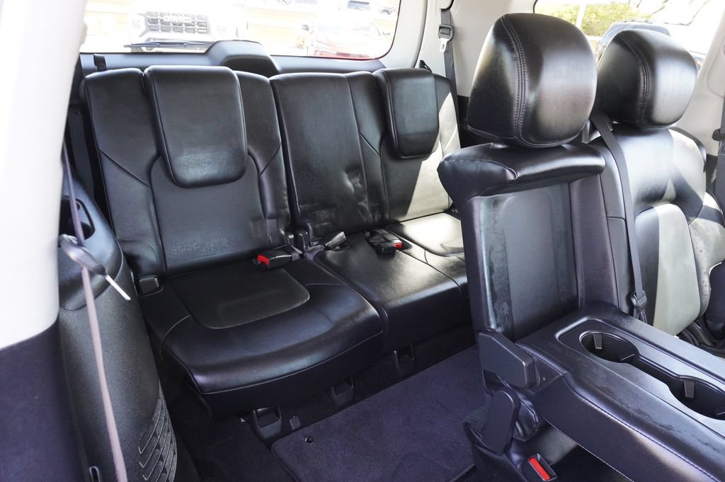 Certified 2024 Nissan Armada SV RWD image 10