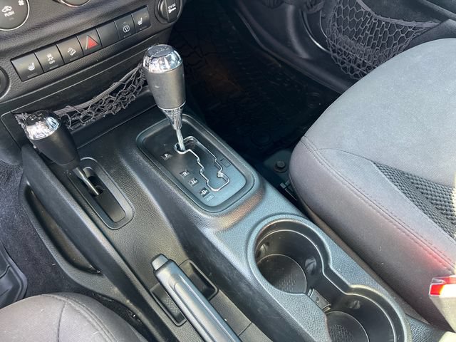 Used 2017 Jeep Wrangler Unlimited Sport AWD/4WD image 21