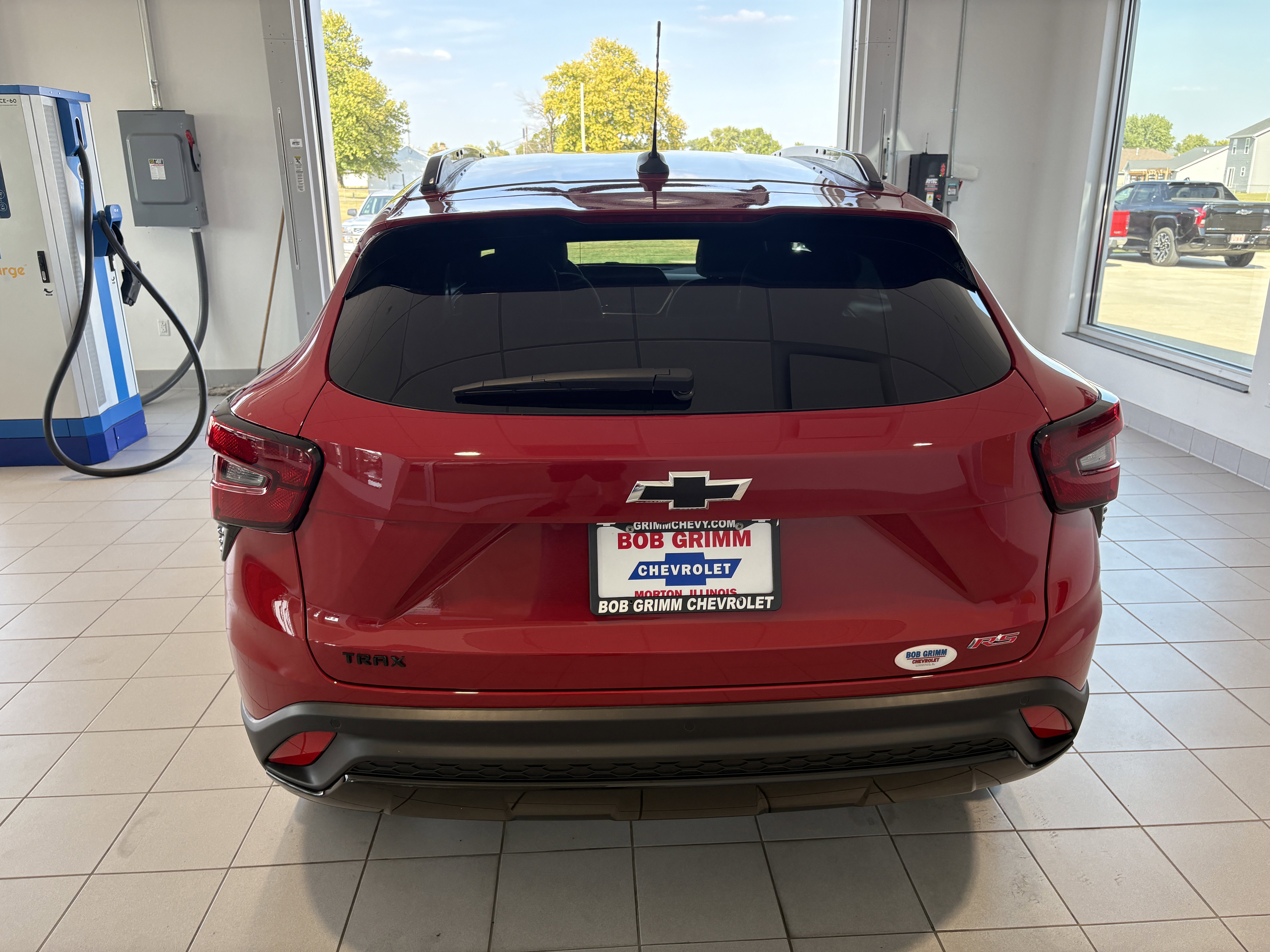 New 2026 Chevrolet Trax RS w/ Sunroof Package image 4