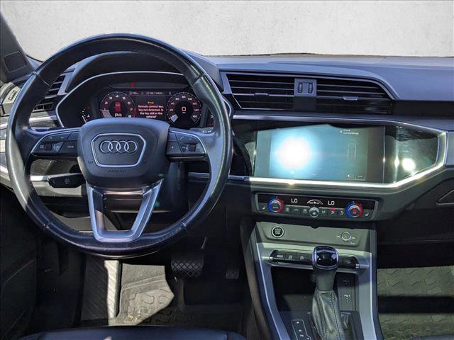 Used 2022 Audi Q3 2.0T Premium w/ Convenience Package image 17