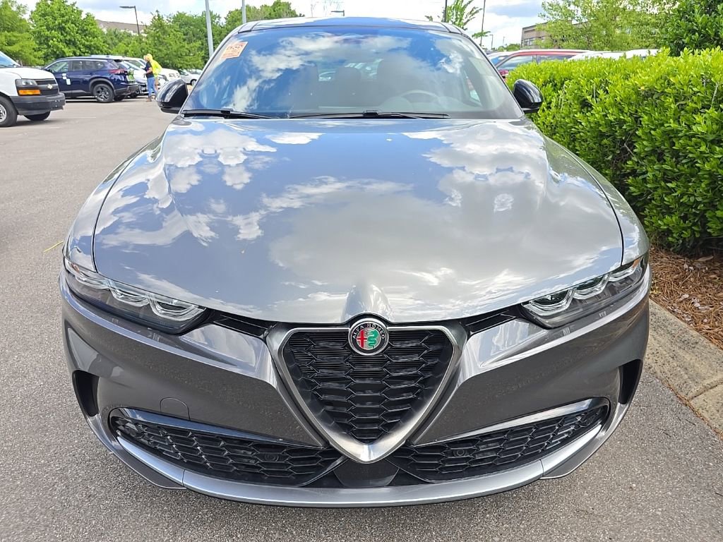 Used 2024 Alfa Romeo Tonale Ti AWD/4WD image 3