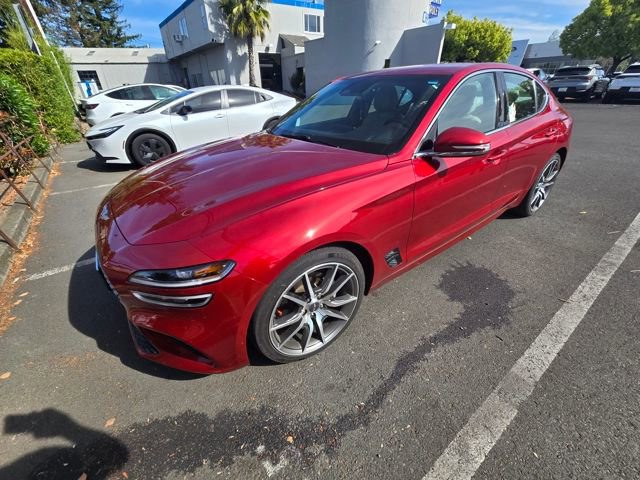 Used 2023 Genesis G70 2.0T image 5