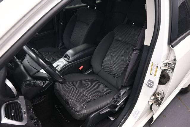 Used 2016 Dodge Journey SE w/ Flexible Seating Group FWD image 19