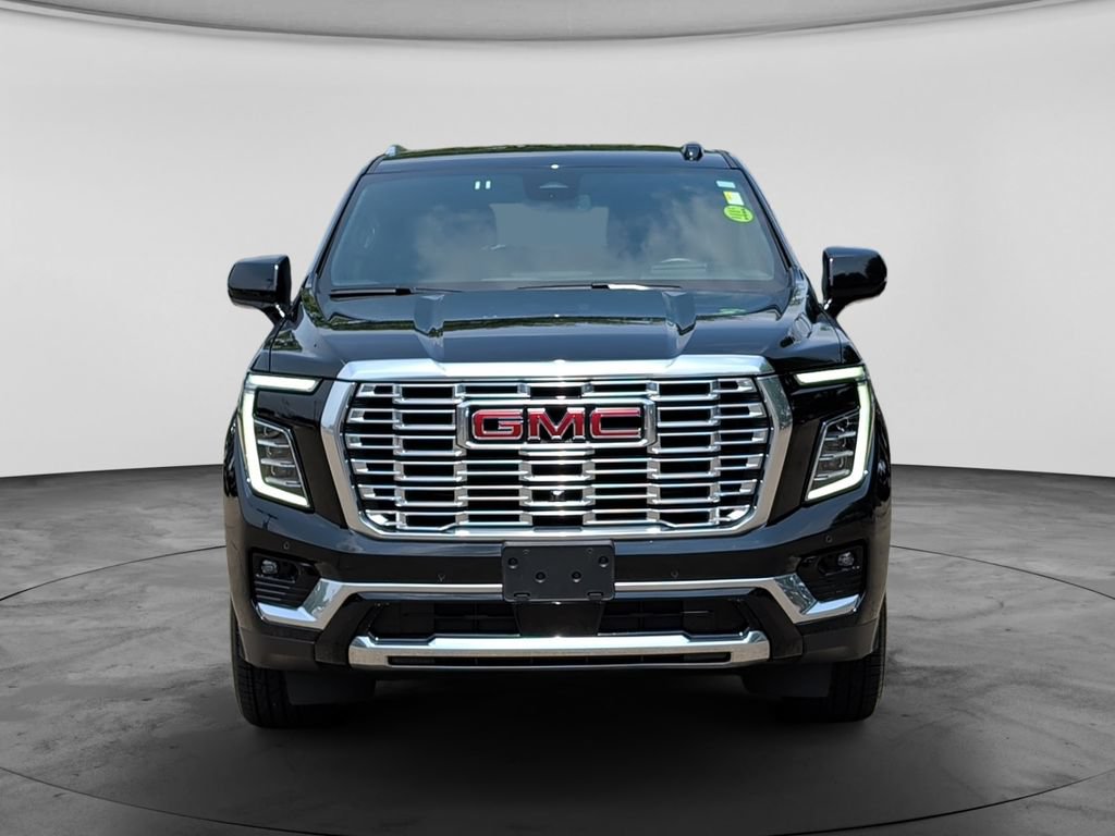 Used 2025 GMC Yukon XL Denali AWD/4WD image 2