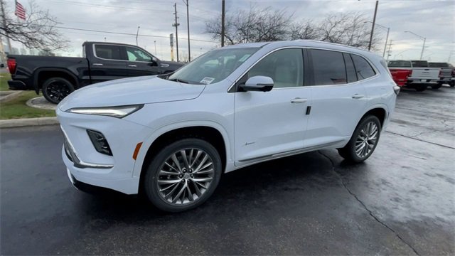 New 2026 Buick Enclave Avenir w/ Super Cruise Package image 6