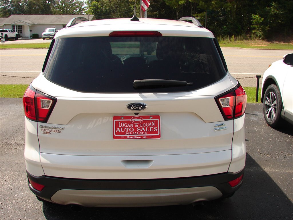 Used 2019 Ford Escape SEL image 4