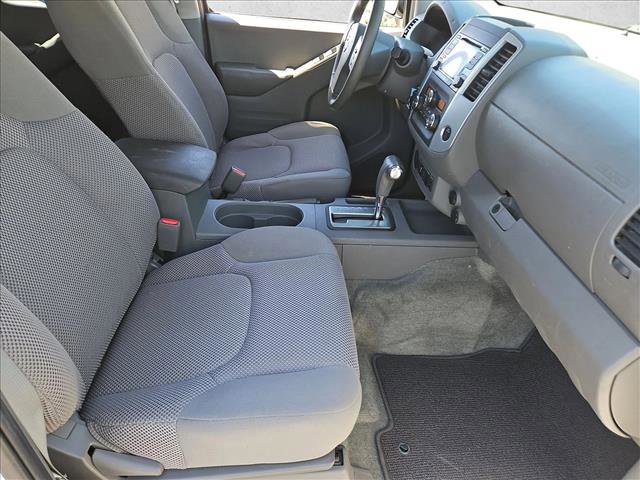 Used 2016 Nissan Frontier SV w/ SV Value Truck Package RWD image 24