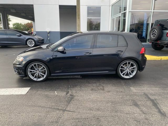 Used 2017 Volkswagen Golf R 4-Door AWD/4WD image 6