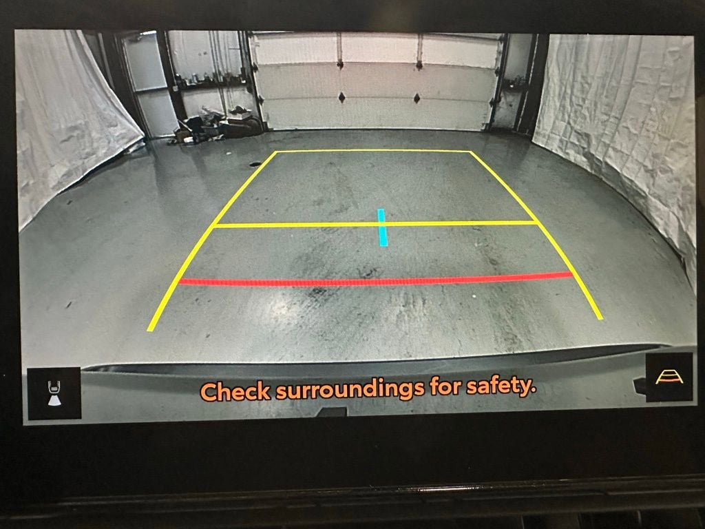 Used 2025 Toyota RAV4 XLE image 38