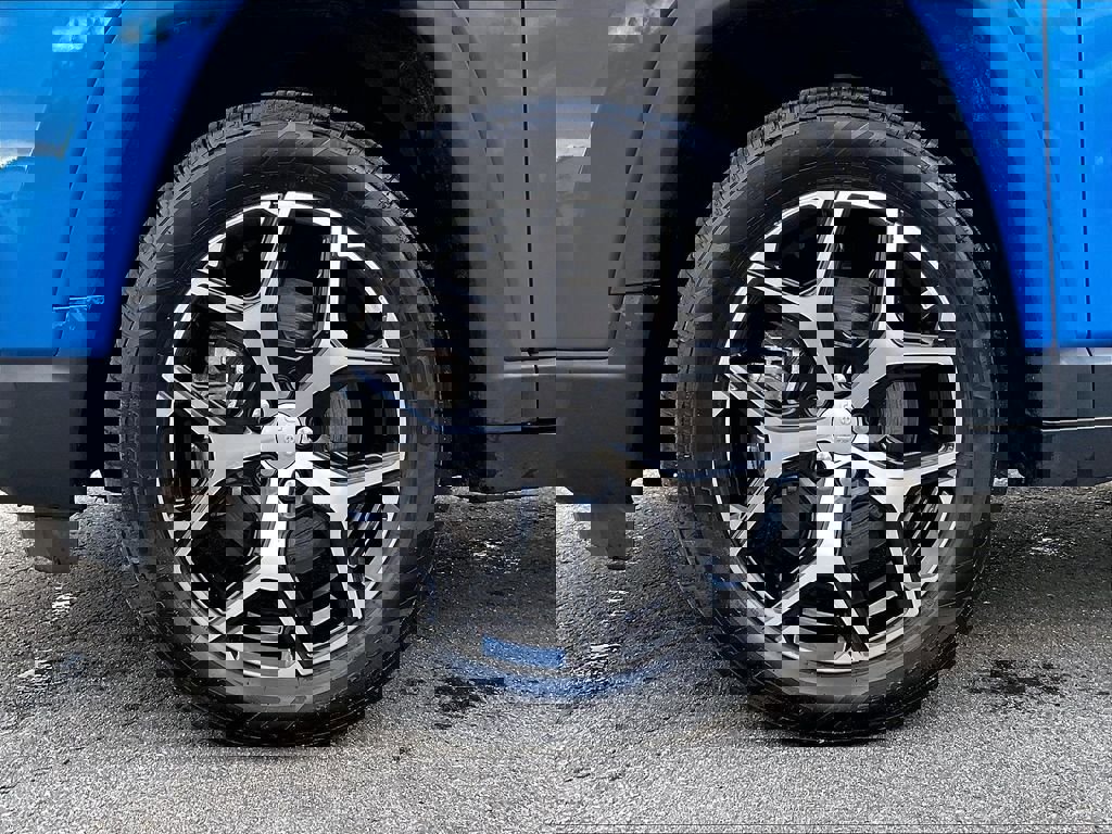 Used 2024 Jeep Compass Limited image 22