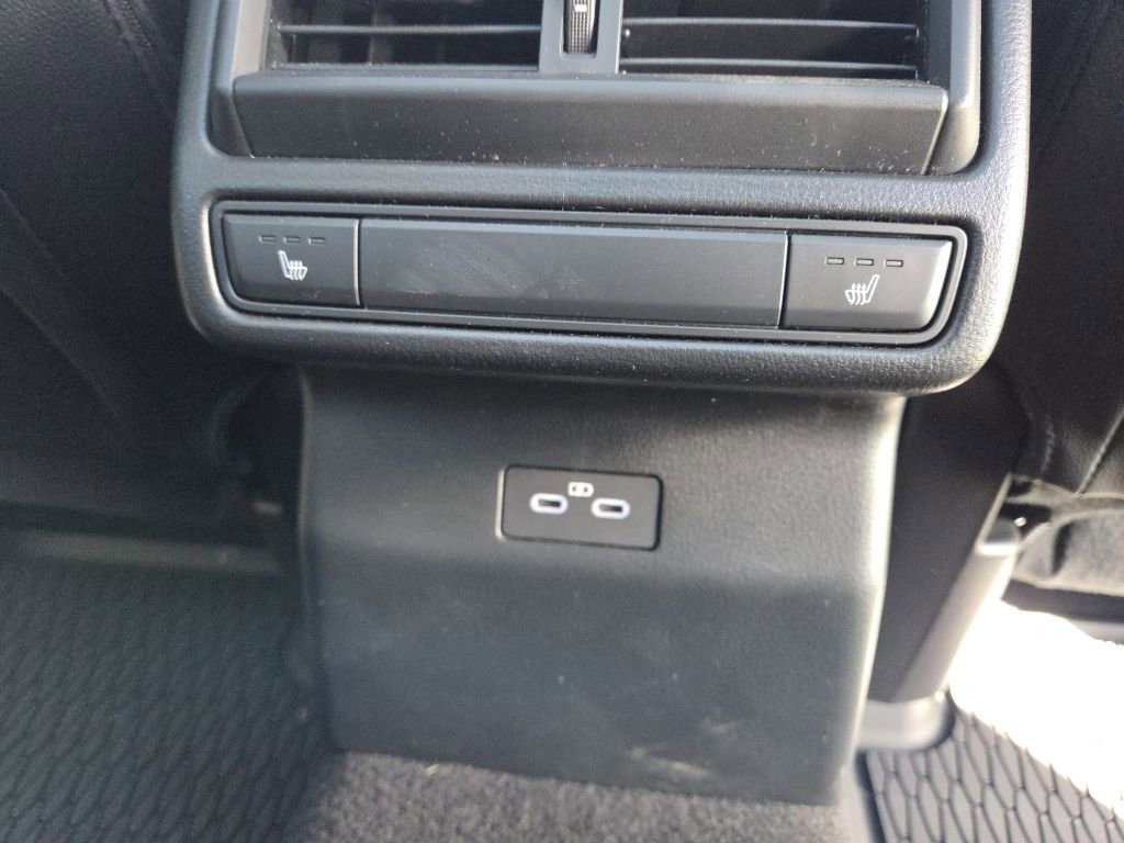 Certified 2025 MAZDA CX-50 2.5 Turbo w/ Accent Package image 13