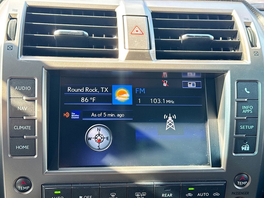 Used 2021 Lexus GX 460 Premium w/ Premium Package image 19