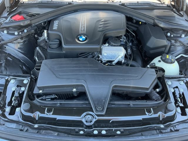 Used 2016 BMW 328i Gran Turismo xDrive AWD/4WD image 30