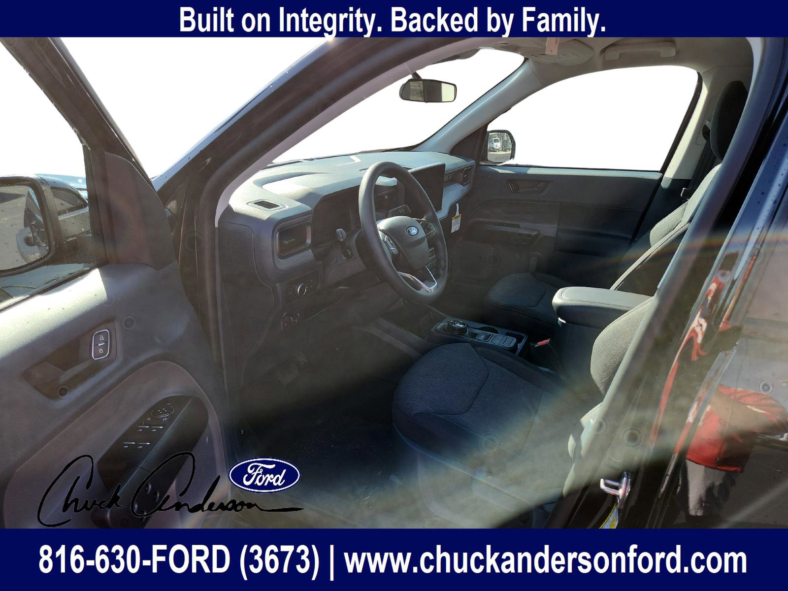 New 2025 Ford Maverick XLT w/ Black Appearance Package image 9