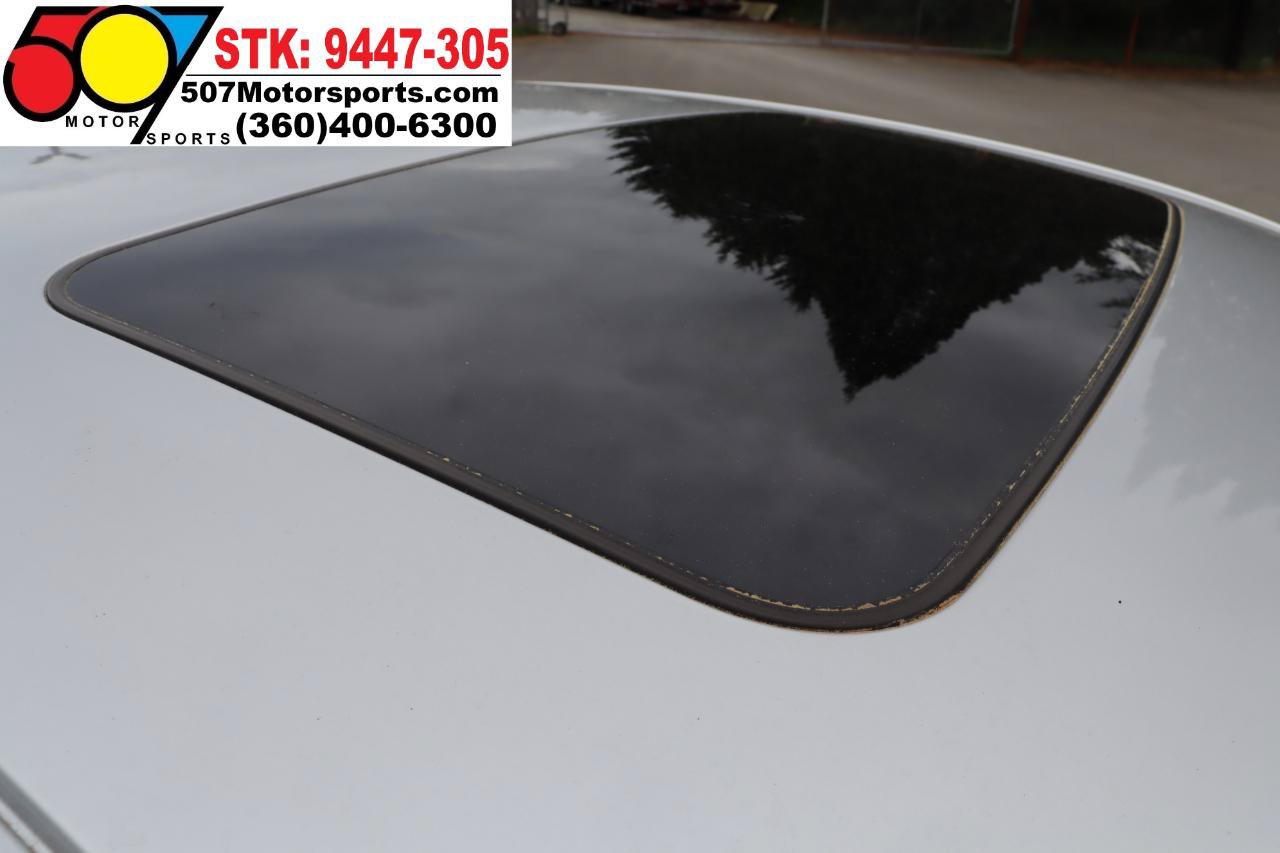 Used 2016 Chevrolet Malibu LT w/ Sun And Convenience Package FWD image 23