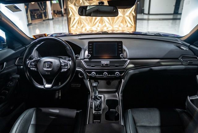 Used 2019 Honda Accord Sport image 16