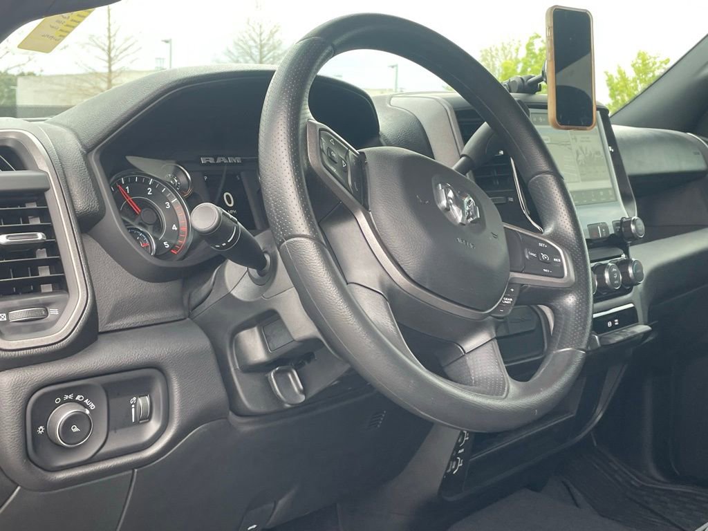 Used 2024 RAM 2500 Tradesman w/ Chrome Appearance Group image 10